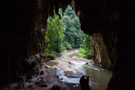  De Tham Lod: Een Mysterieuze Grot Ontdekking In Pai