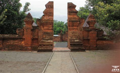  Keraton Kasepuhan: Een historische blik in de grandeur van Cirebon!